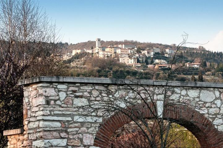 Bed and Breakfast La Grande Casa Valpolicella SantʼAmbrogio di Valpolicella Exterior foto